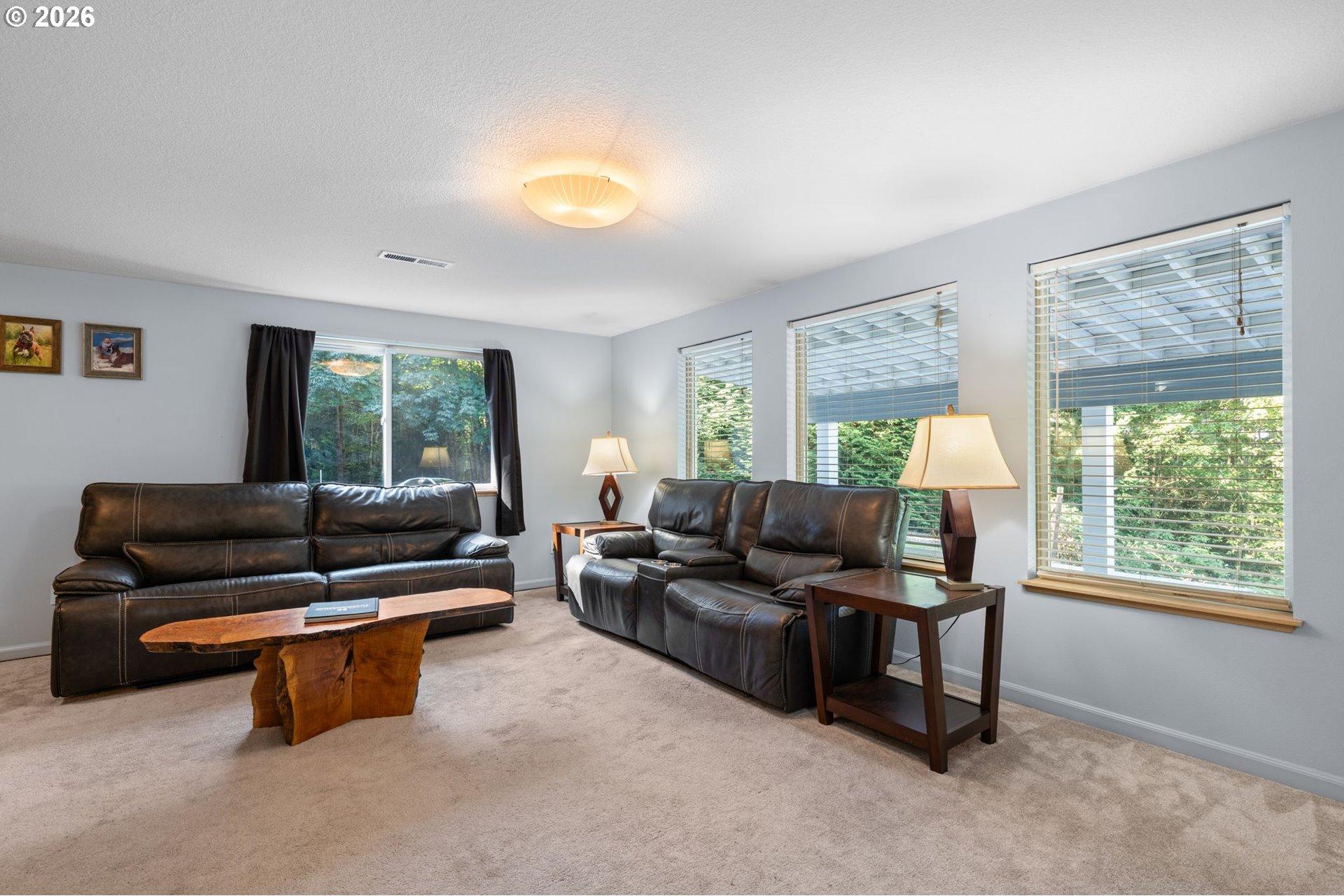 410 Vivian Road Kalama, WA 98625 - Photo 21 of 46 Gallery Image 21