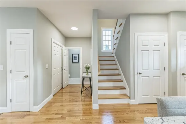 $629,900 | 3 Old County Vlg Way, Smithfield, RI 02917