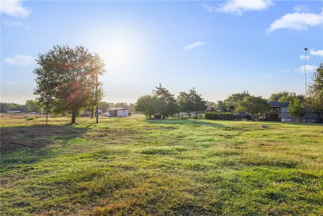 $198,500 | 1099 Private Road 4041, Dime Box, TX 77853