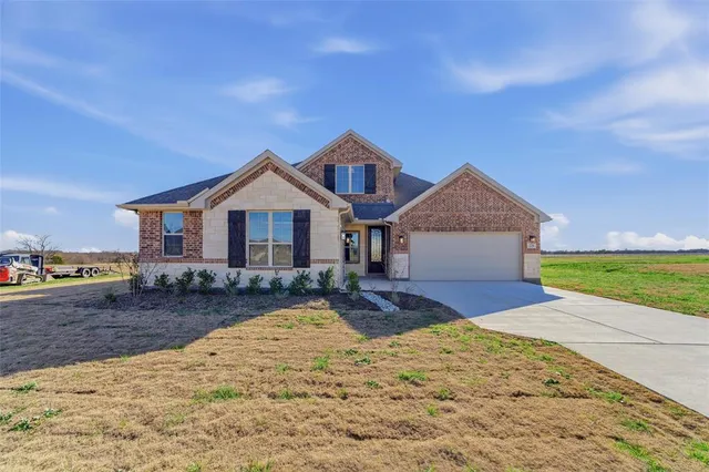 $569,900 | 225 Cobb Road, Leonard, TX 75452