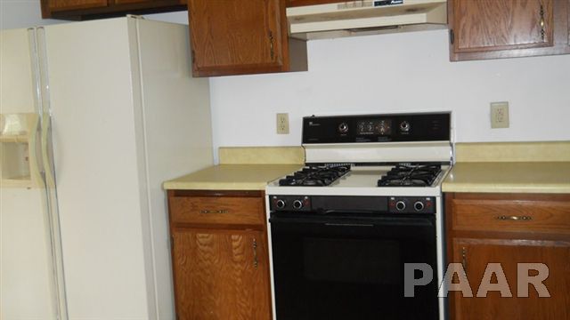 7611 West Sportsman Drive Mapleton, IL 61547 - Photo 4 of 8 Gallery Image 4