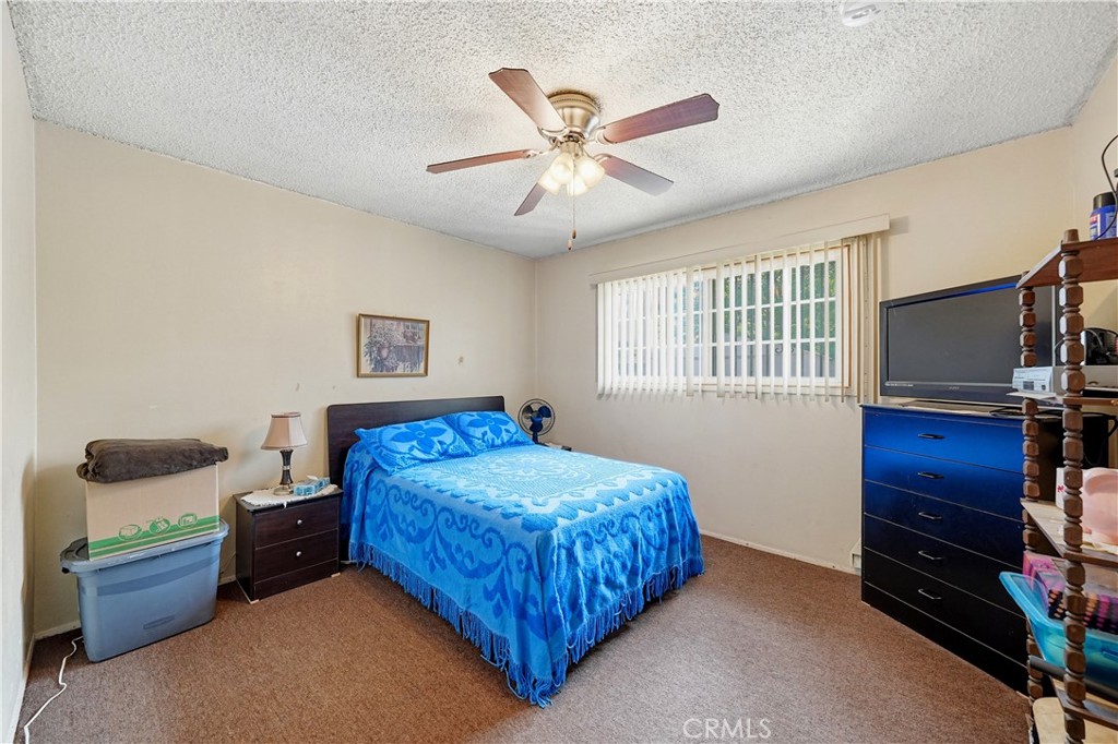2731 West Victoria Street Rialto, CA 92376 - Photo 22 of 42
