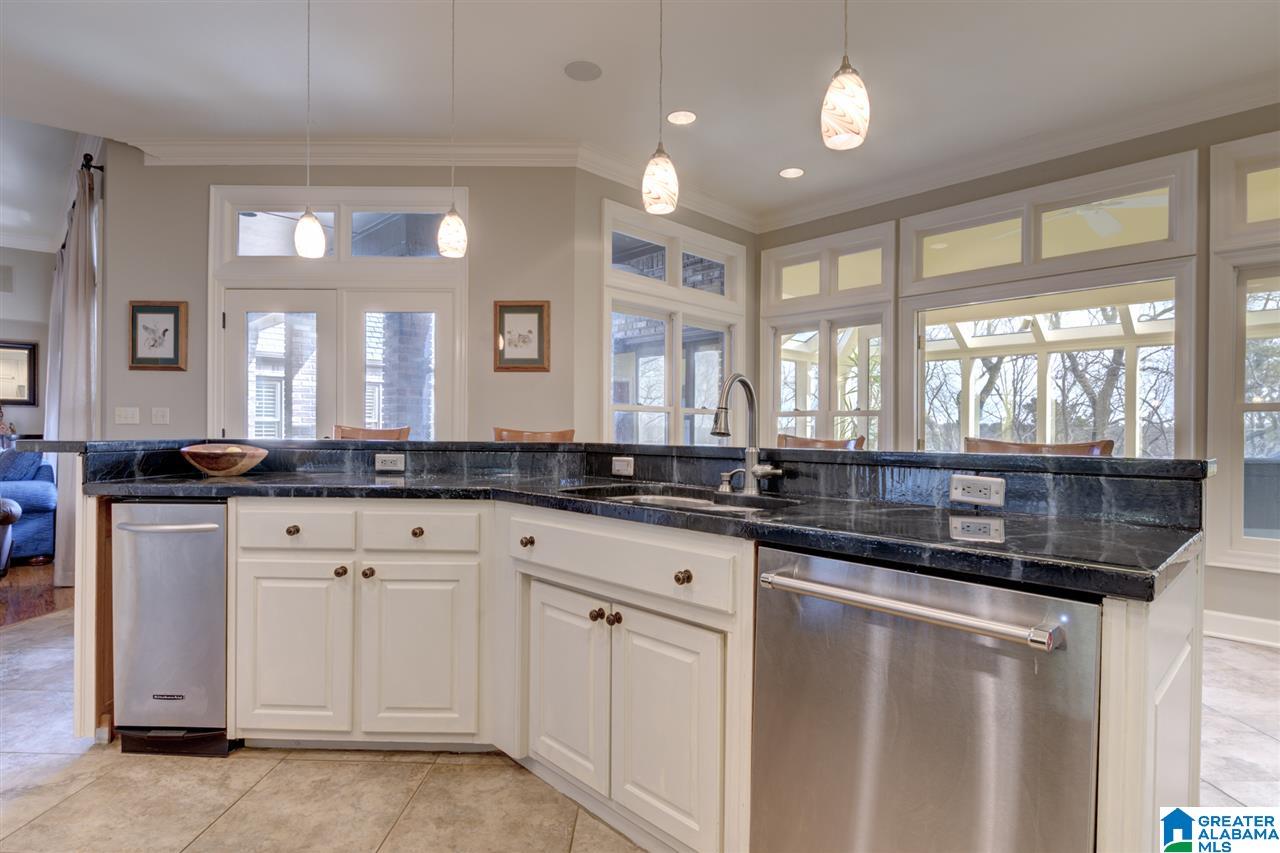 7630 Cottonridge Road Trussville, AL 35173 - Photo 7 of 49