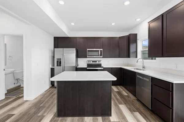 $359,900 | 728 Alquin Court, Huntertown, IN 46748