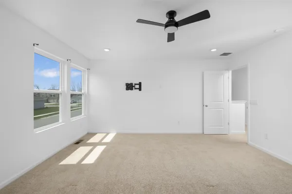 $359,900 | 728 Alquin Court, Huntertown, IN 46748