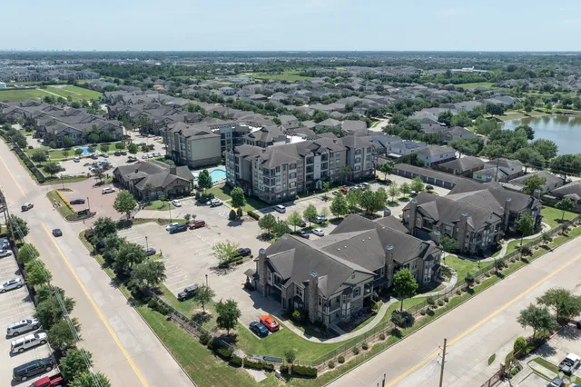 $1,702 | 24929 Katy Ranch Road, Unit 7204, Katy, TX 77494