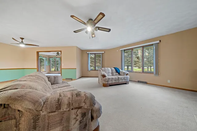 $310,000 | 728 Nantucket Drive, Unit 1, Janesville, WI 53546