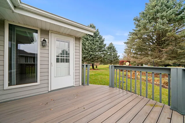 $310,000 | 728 Nantucket Drive, Unit 1, Janesville, WI 53546