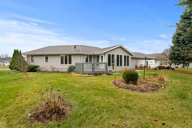 $310,000 | 728 Nantucket Drive, Unit 1, Janesville, WI 53546