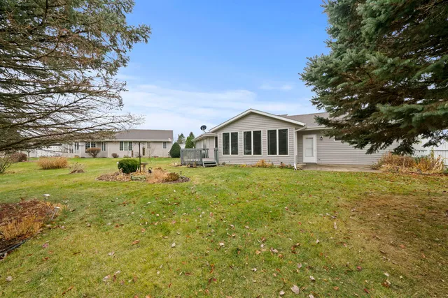 $310,000 | 728 Nantucket Drive, Unit 1, Janesville, WI 53546