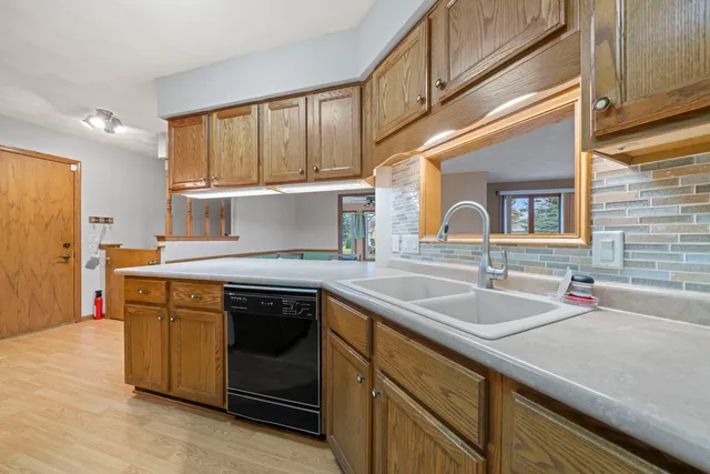 $310,000 | 728 Nantucket Drive, Unit 1, Janesville, WI 53546