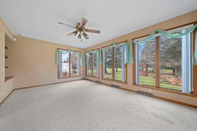 $310,000 | 728 Nantucket Drive, Unit 1, Janesville, WI 53546