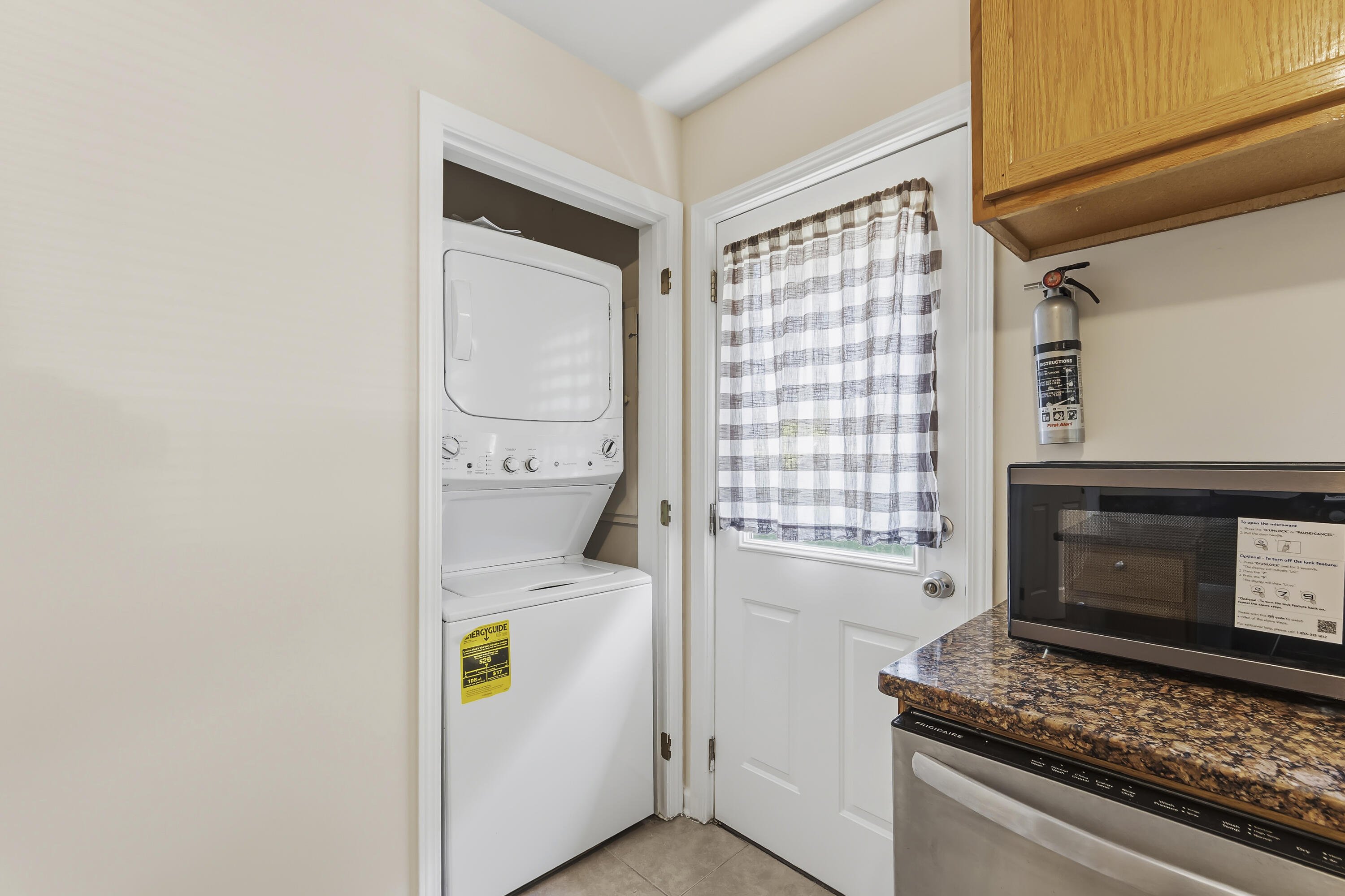 41 Rose Lane Charleston, SC 29403 - Photo 22 of 24 _01A6391