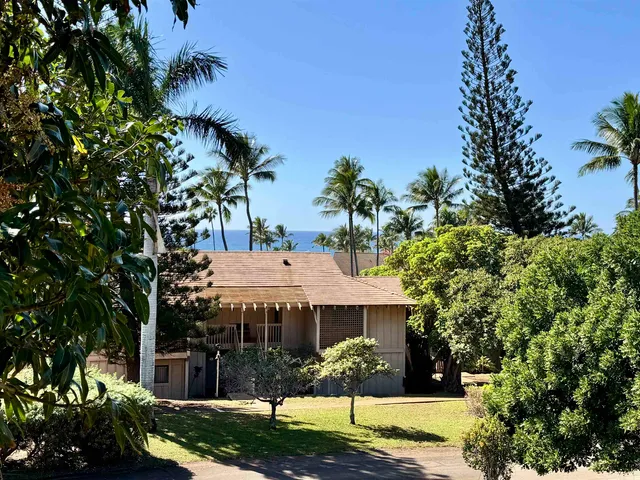 $290,000 | 50 Kepuhi Place, Unit 233, Maunaloa, HI 96770