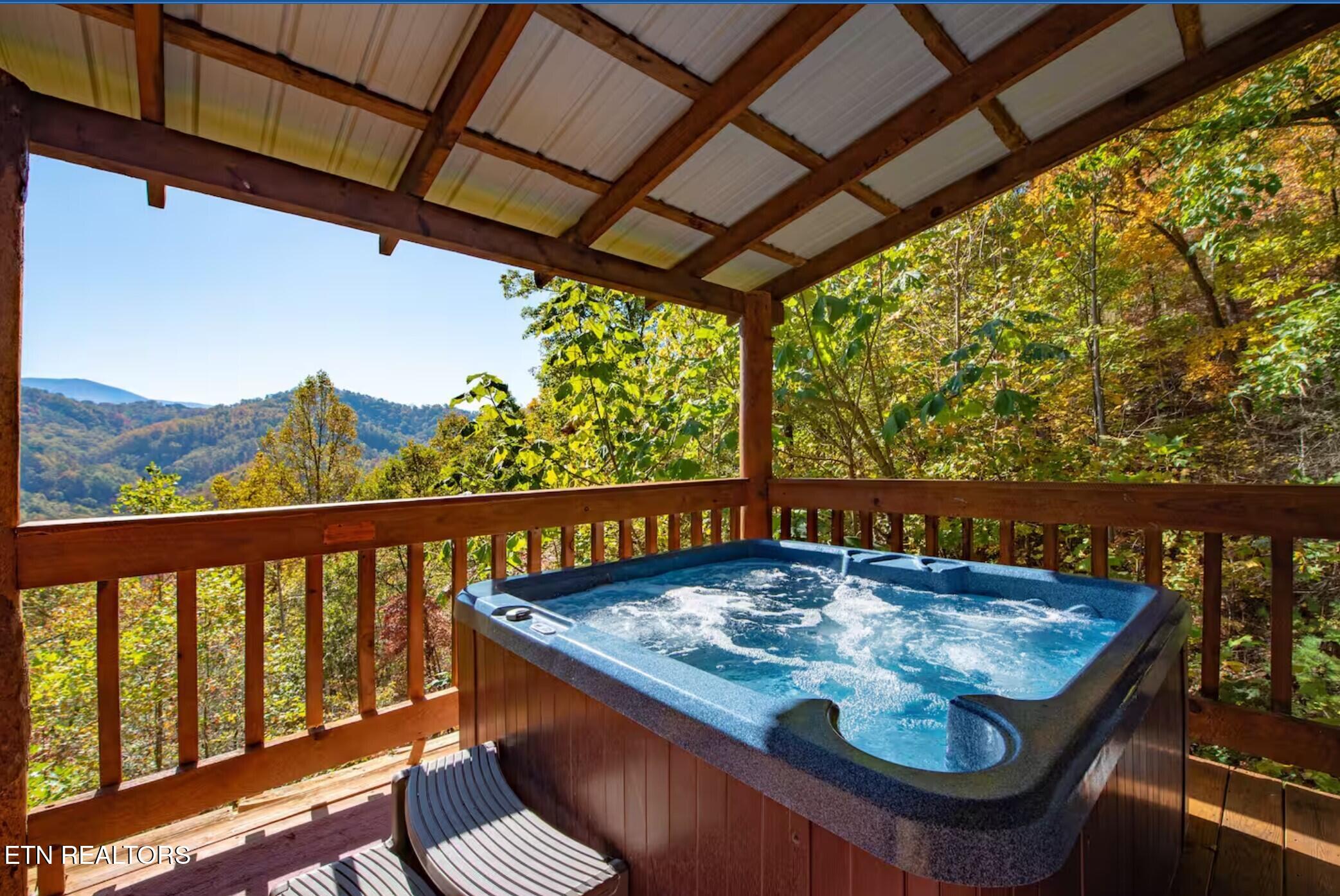 3031 Hatcher Top Road Sevierville, TN 37862 - Photo 2 of 21 hot tub