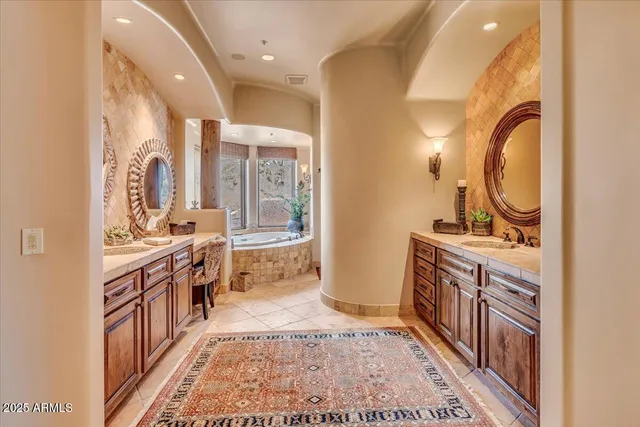 $4,950,000 | 10473 East Greythorn Drive, Scottsdale, AZ 85262