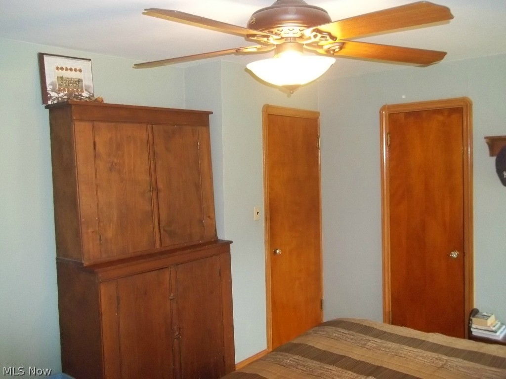 8359 Broadview Road Broadview Heights, OH 44147 - Photo 11 of 18
