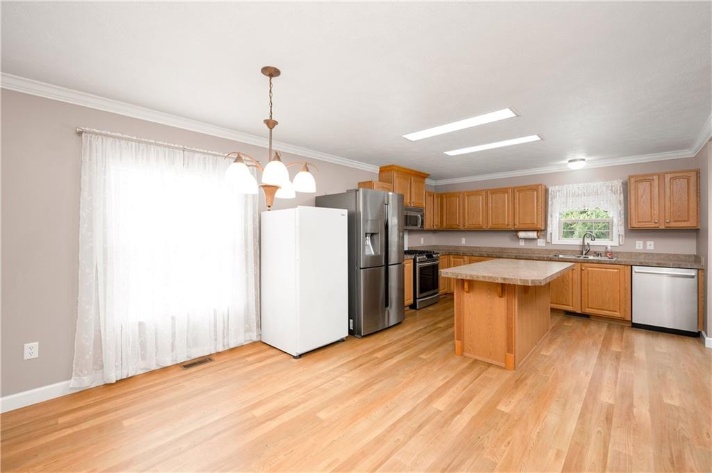 605 Amy Lane Butler, PA 16001 - Photo 17 of 35