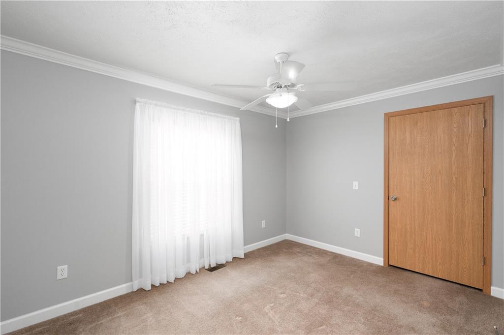 605 Amy Lane Butler, PA 16001 - Photo 21 of 35