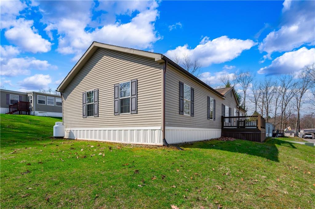 605 Amy Lane Butler, PA 16001 - Photo 5 of 35