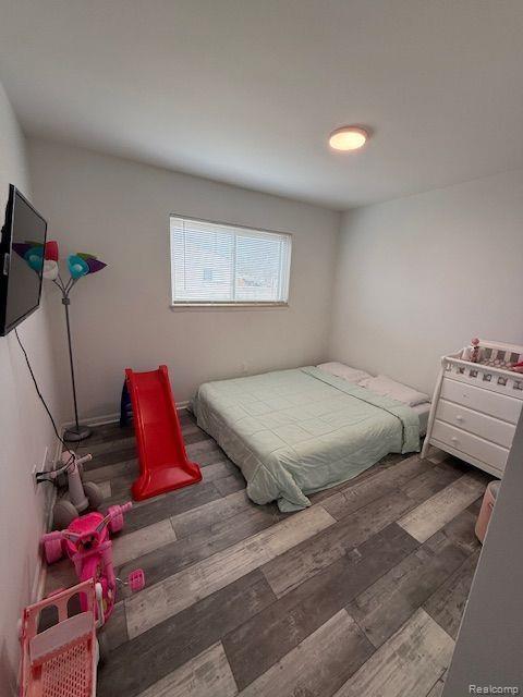 4620 John Daly Road Dearborn Heights, MI 48125 - Photo 10 of 20 Bedroom