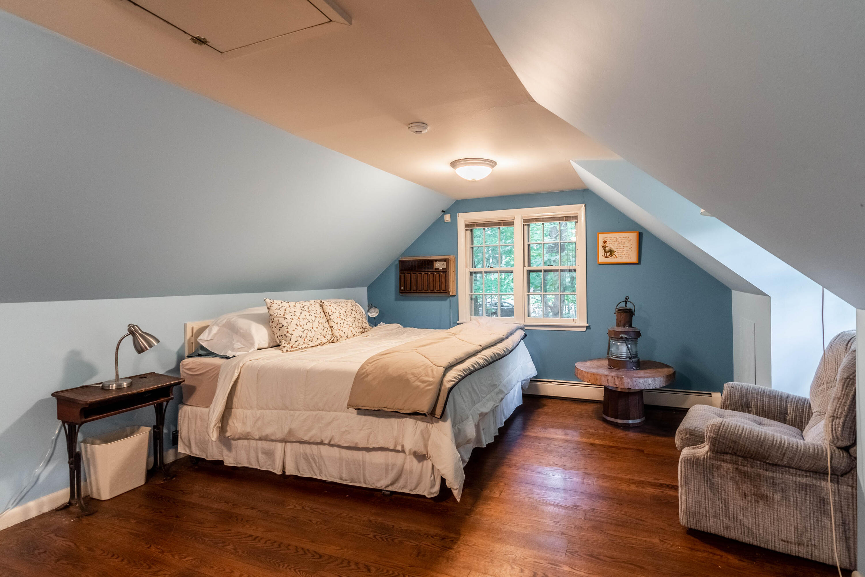42 Brook Road Falmouth, ME 04105 - Photo 20 of 28 42 Brook Road Bedroom 4