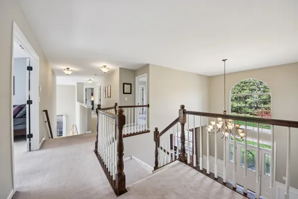 $668,900 | 1138 Ridgewood Circle, Lake In The Hills, IL 60156