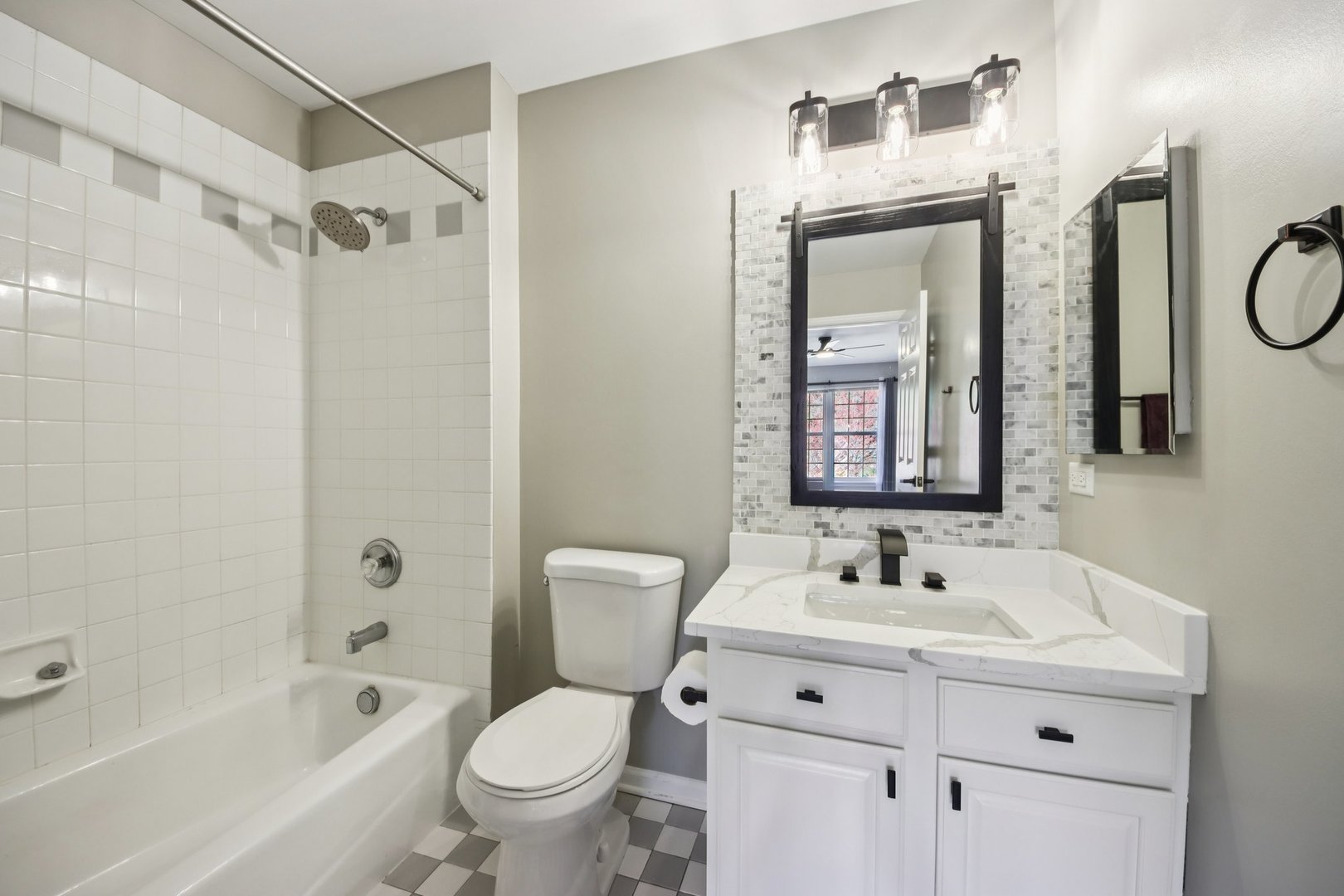 1138 Ridgewood Circle Lake In The Hills, IL 60156 - Photo 24 of 49