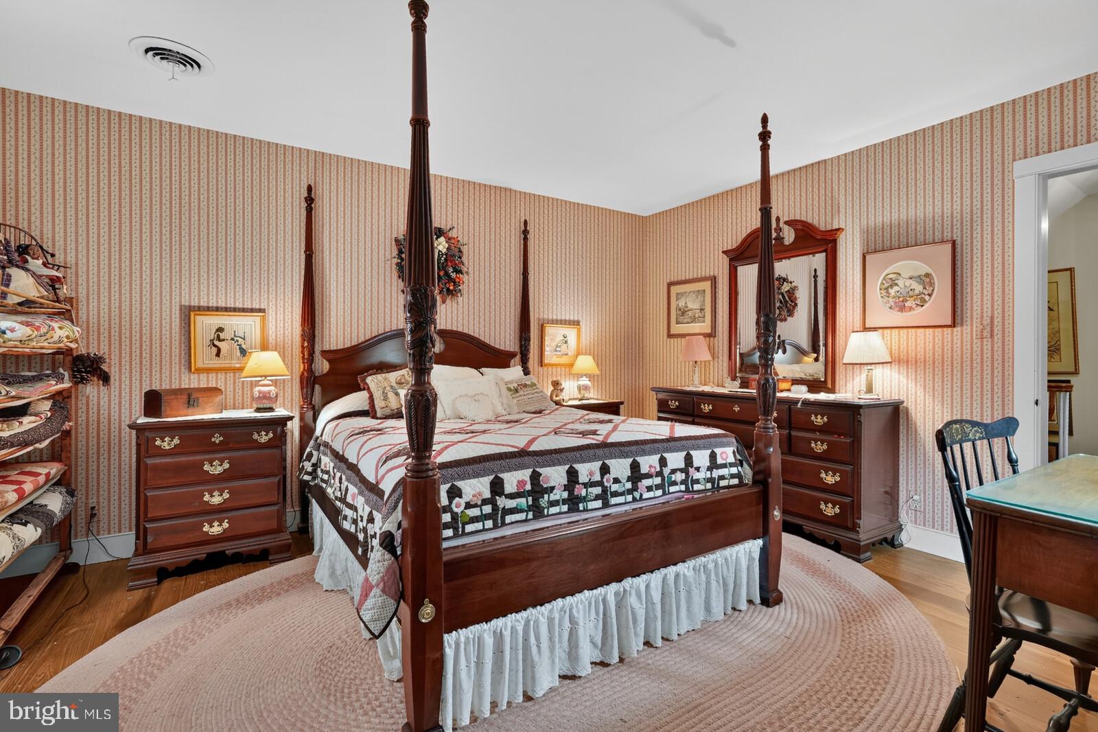 4915 Sundown Road Gaithersburg, MD 20882 - Photo 38 of 64 Bedroom #3