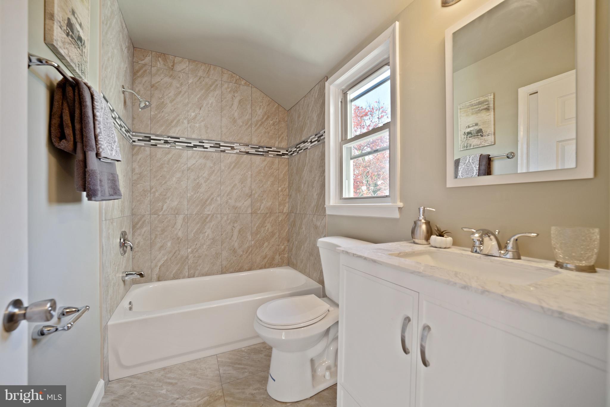 3733 Rueckert Avenue Baltimore, MD 21206 - Photo 16 of 29 Bathroom 1