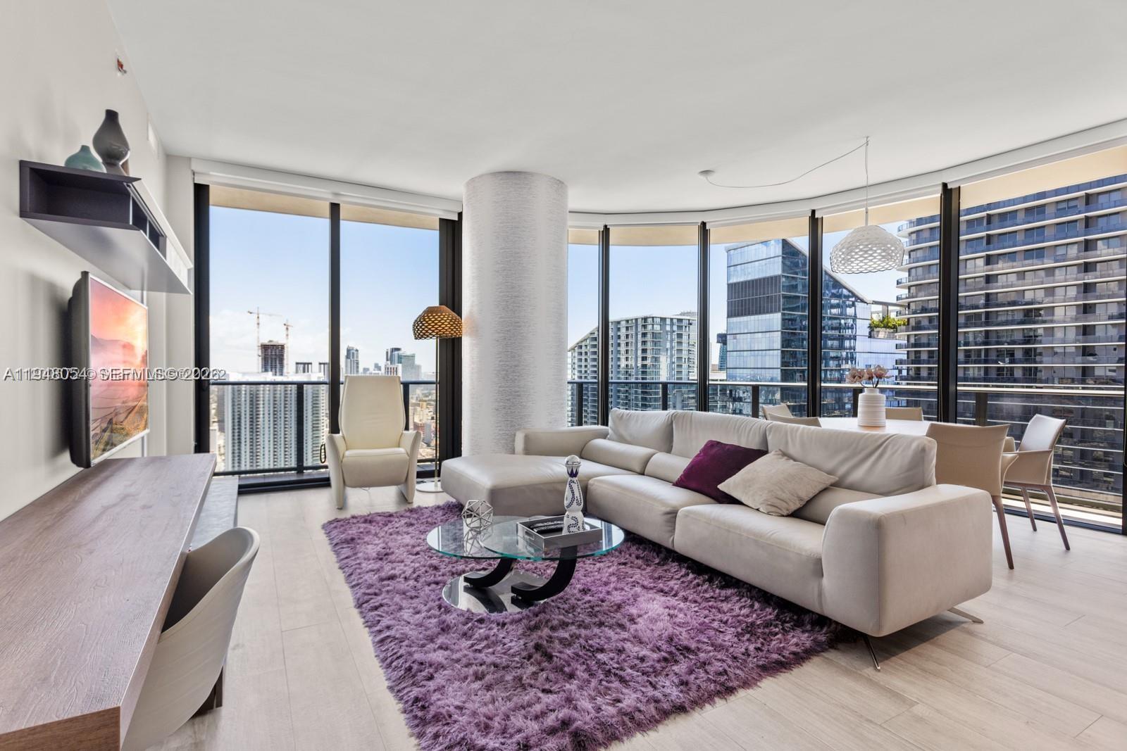 55 Southwest 9th Street, Unit 4201 Miami, FL 33130 - Photo 2 of 37