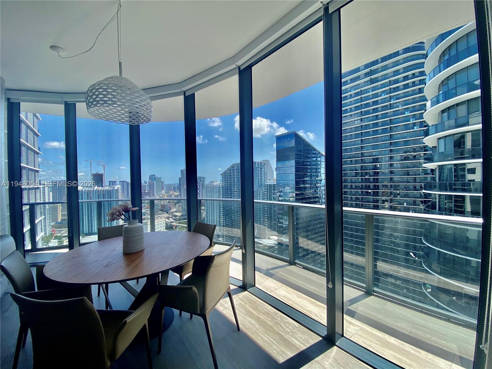 55 Southwest 9th Street, Unit 4201 Miami, FL 33130 - Photo 4 of 37