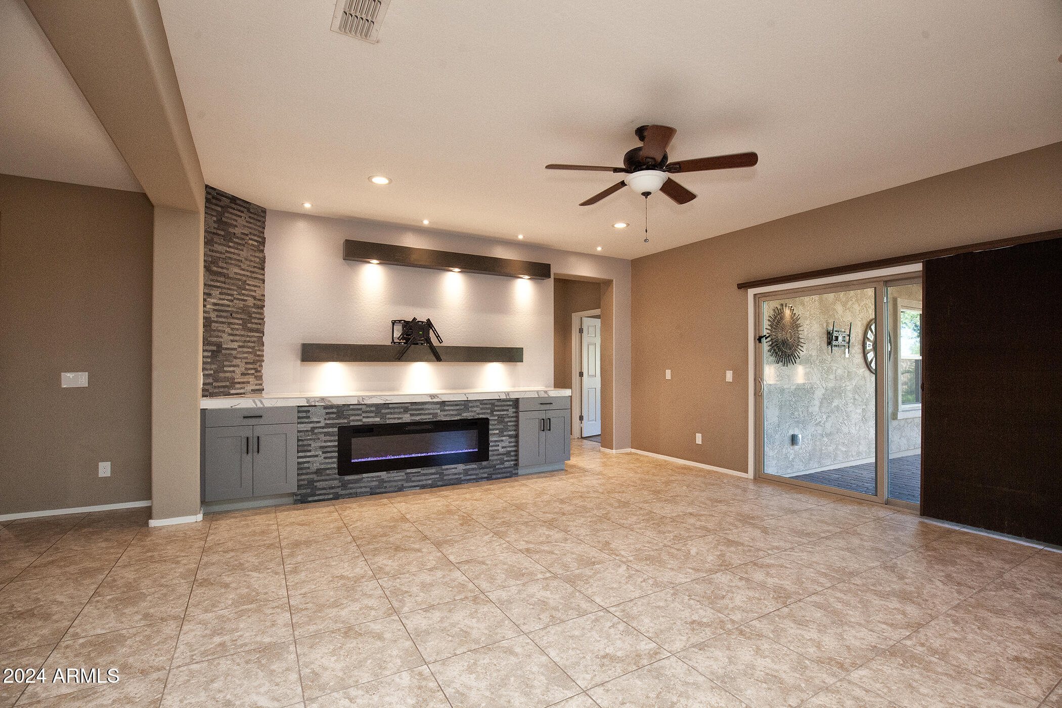 20226 North 260th Drive Buckeye, AZ 85396 - Photo 28 of 109 027_20226N260thDr