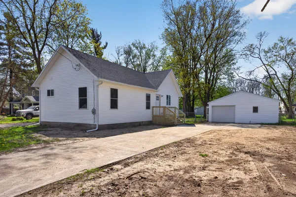 $259,900 | 323 Grand Street, Michigan Center, MI 49254