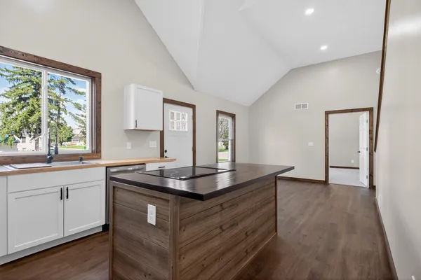 $259,900 | 323 Grand Street, Michigan Center, MI 49254
