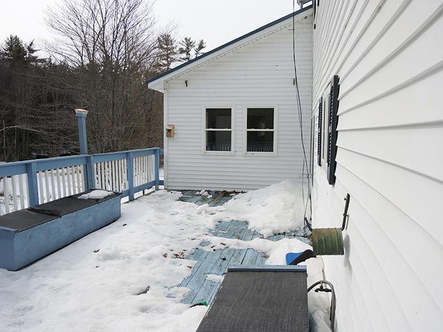 207 Windsor Road Chelsea, ME 04330 - Photo 29 of 40 25 BACK DECK