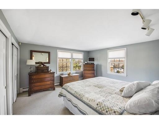 40 Crestwood Road Marblehead, MA 01945 - Photo 14 of 30