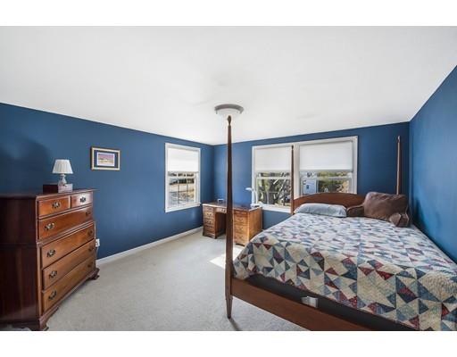 40 Crestwood Road Marblehead, MA 01945 - Photo 17 of 30