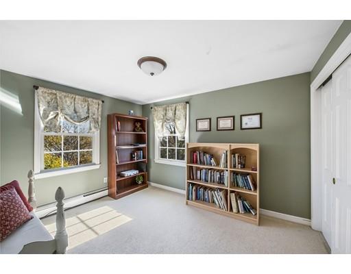 40 Crestwood Road Marblehead, MA 01945 - Photo 18 of 30