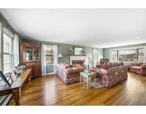 40 Crestwood Road Marblehead, MA 01945 - Photo 5 of 30