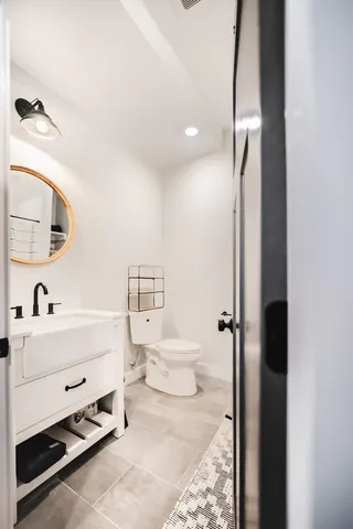 $2,400 | 1002 Highway 3, Unit 1 WEST, Holderness, NH 03245