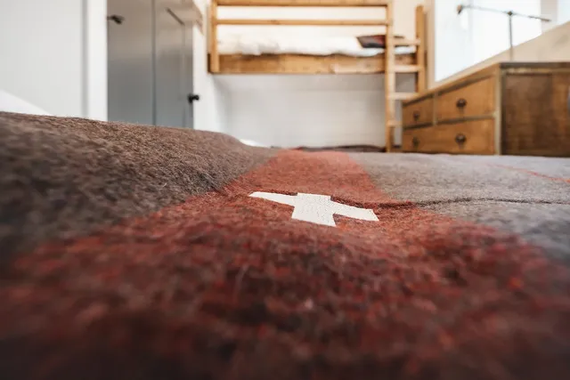 $2,400 | 1002 Highway 3, Unit 1 WEST, Holderness, NH 03245