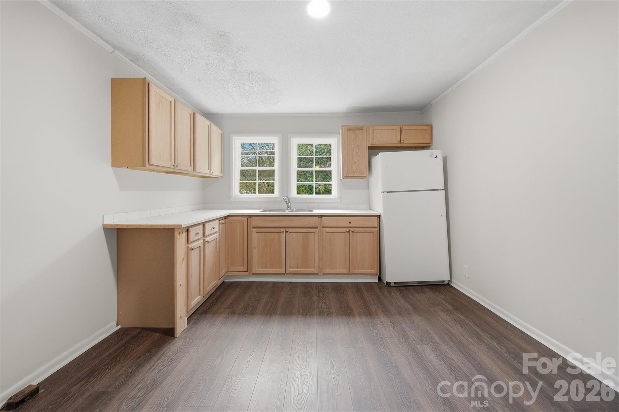 630 2nd Street Southwest Conover, NC 28613 - Photo 11 of 36