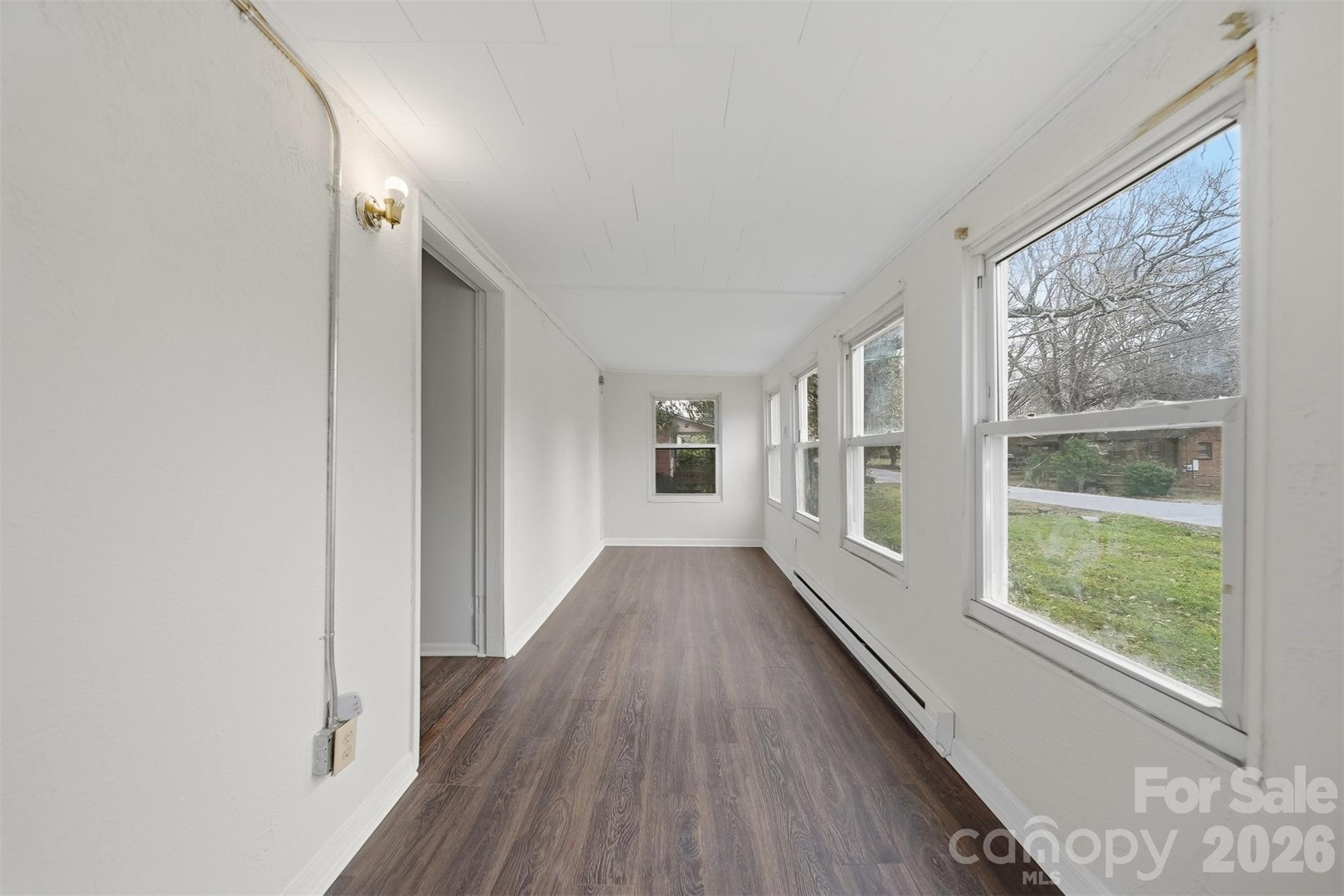 630 2nd Street Southwest Conover, NC 28613 - Photo 4 of 36