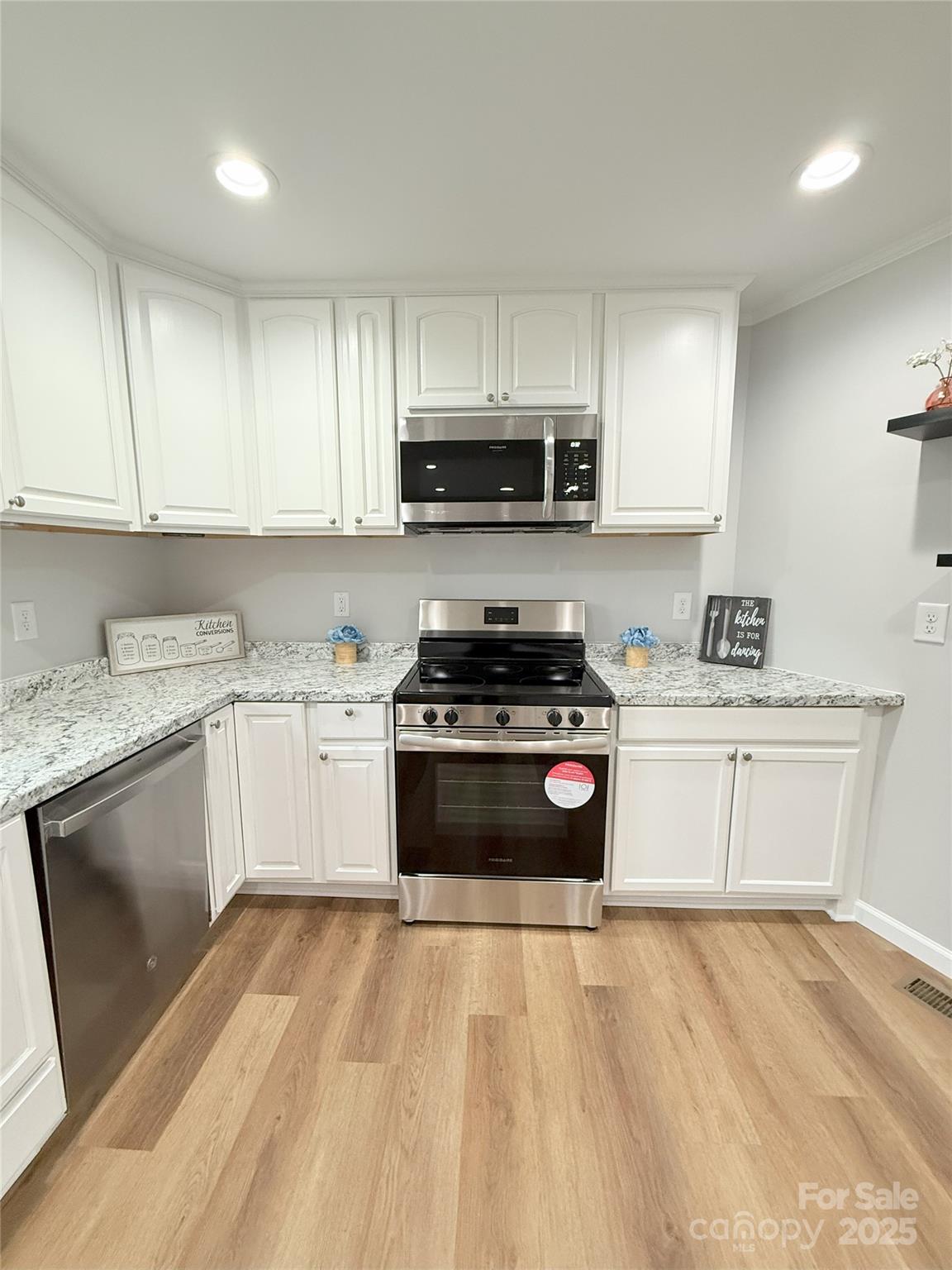 137 Hardin Road Forest City, NC 28043 - Photo 9 of 28 Gallery Image 9