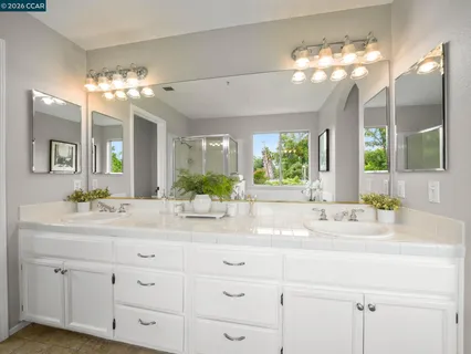$1,050,000 | 210 Ivywood Drive, Walnut Creek, CA 94598