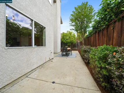 $1,050,000 | 210 Ivywood Drive, Walnut Creek, CA 94598