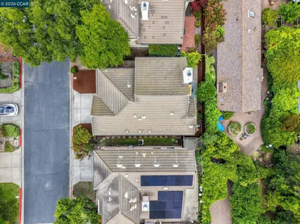 $1,050,000 | 210 Ivywood Drive, Walnut Creek, CA 94598