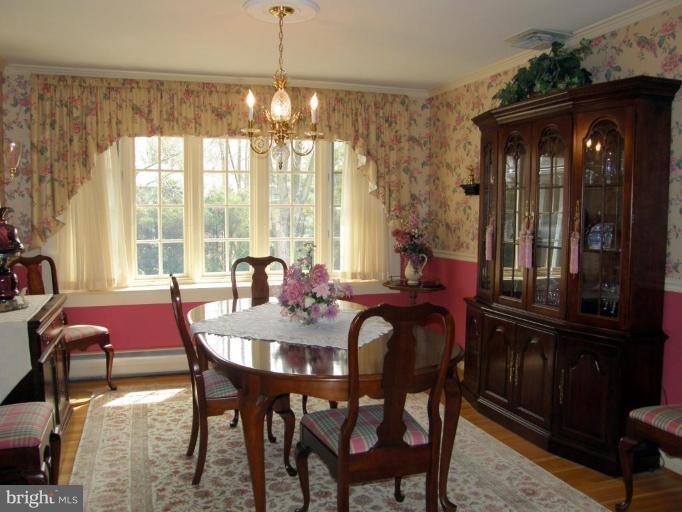 3205 Brookmede Road Ellicott City, MD 21042 - Photo 14 of 28 Dining Room