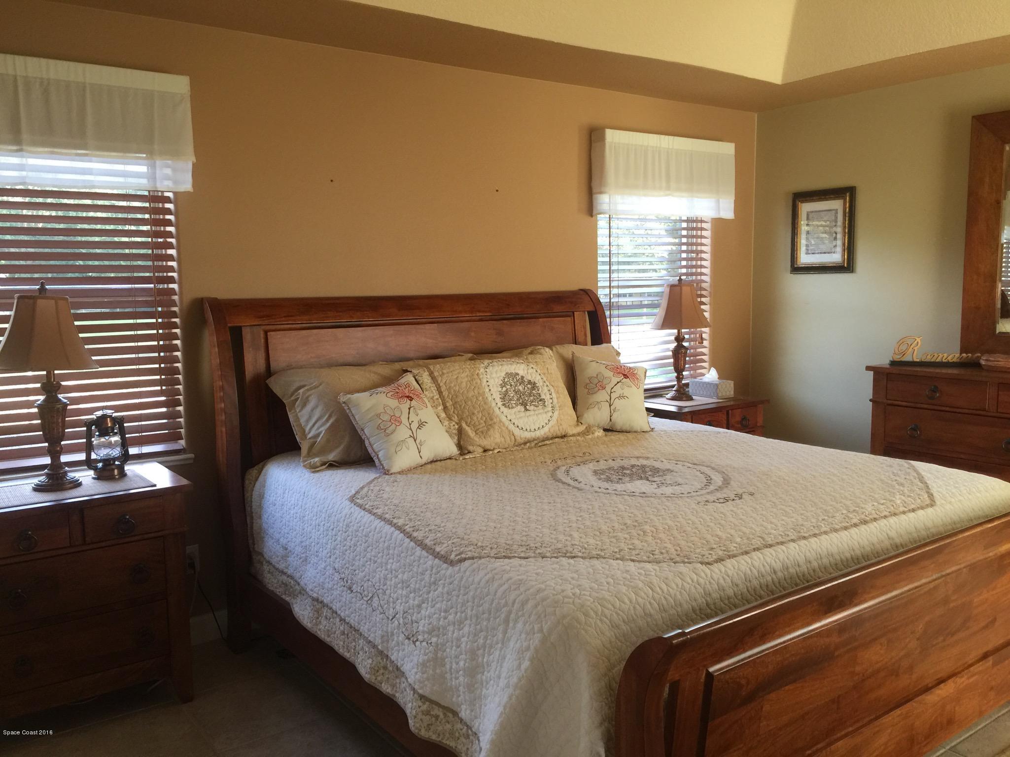 3100 Folsom Road Mims, FL 32754 - Photo 17 of 41 Master Bed
